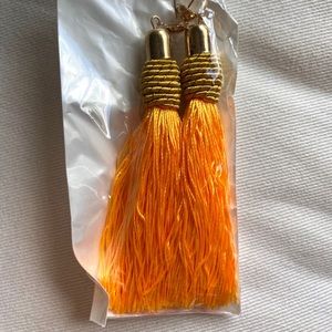 Yellow gold tassel earrings